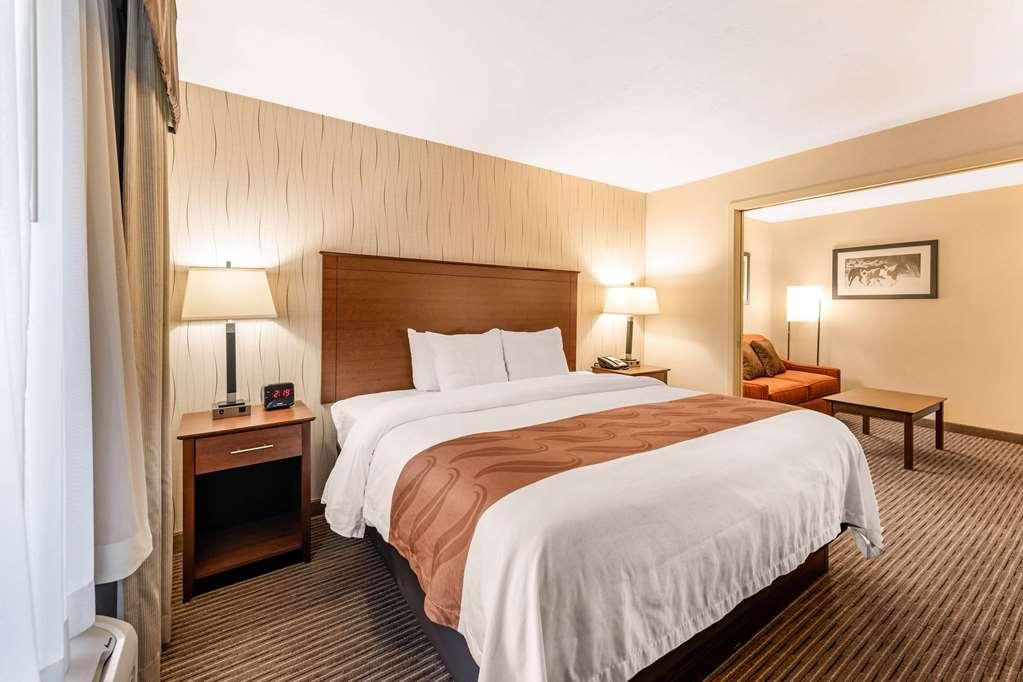 Quality Inn & Suites University Fort Collins Room photo