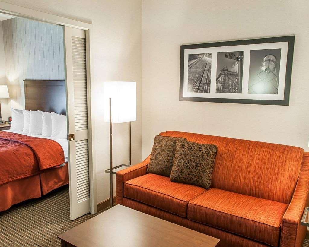 Quality Inn & Suites University Fort Collins Room photo